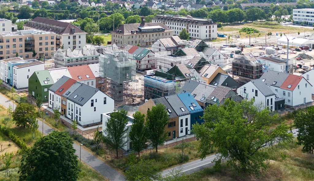 Luftbild der bunten Siedlung Funari