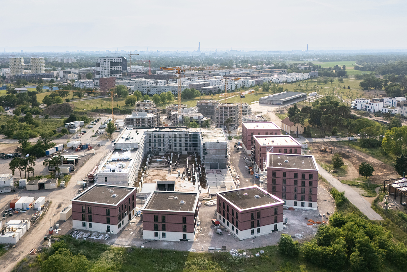 Luftbild des Stadtteils FRANKLIN mit Blick auf Neubaugebiet Sullivan Süd und FRANKLIN Mitte.